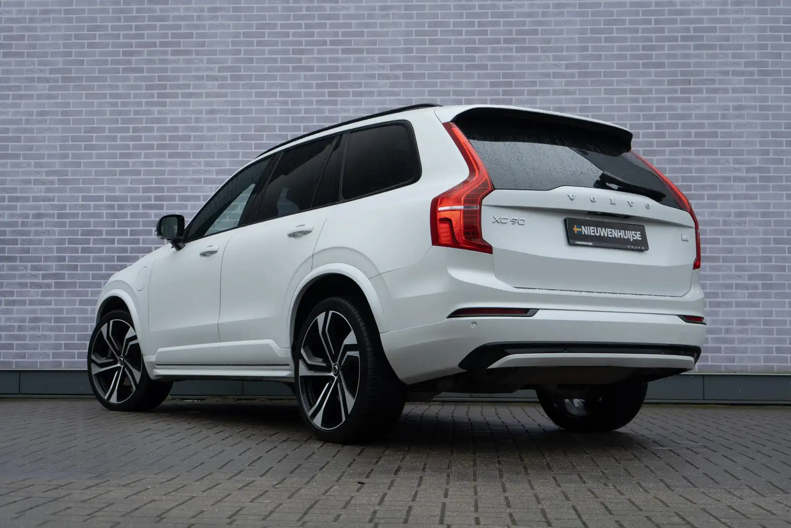 Volvo XC90 2.0 T8 Recharge AWD R-Design | 7-Zits | Bowers & W Blanco - 2