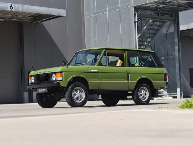 Land Rover Range Rover Classic V8 / Warwick Green / Restored / Suffix D