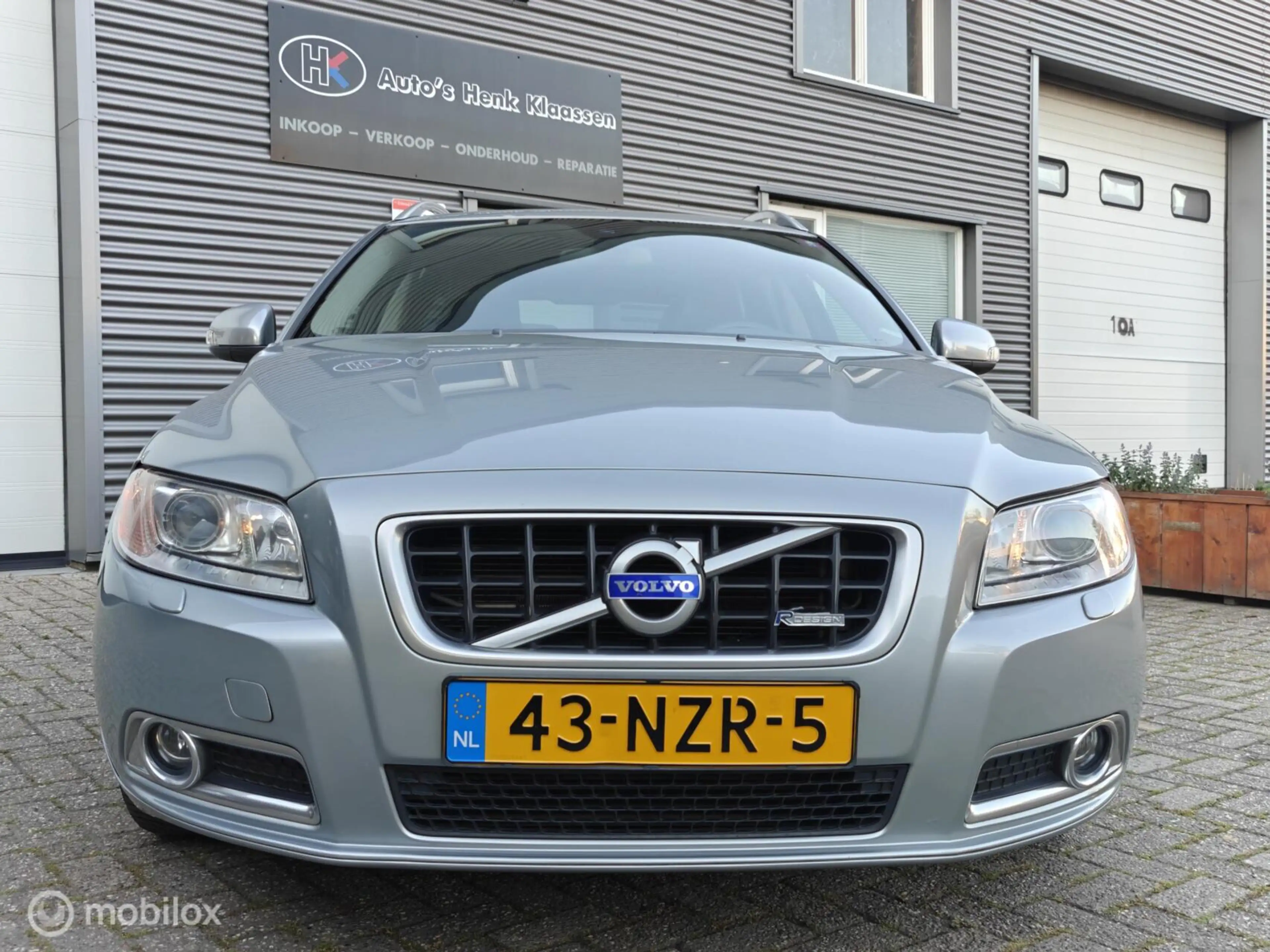 Volvo V70 2.0T 203pk AUTOMAAT-6 R-Design Clima PDC Trekhaak — photo 2