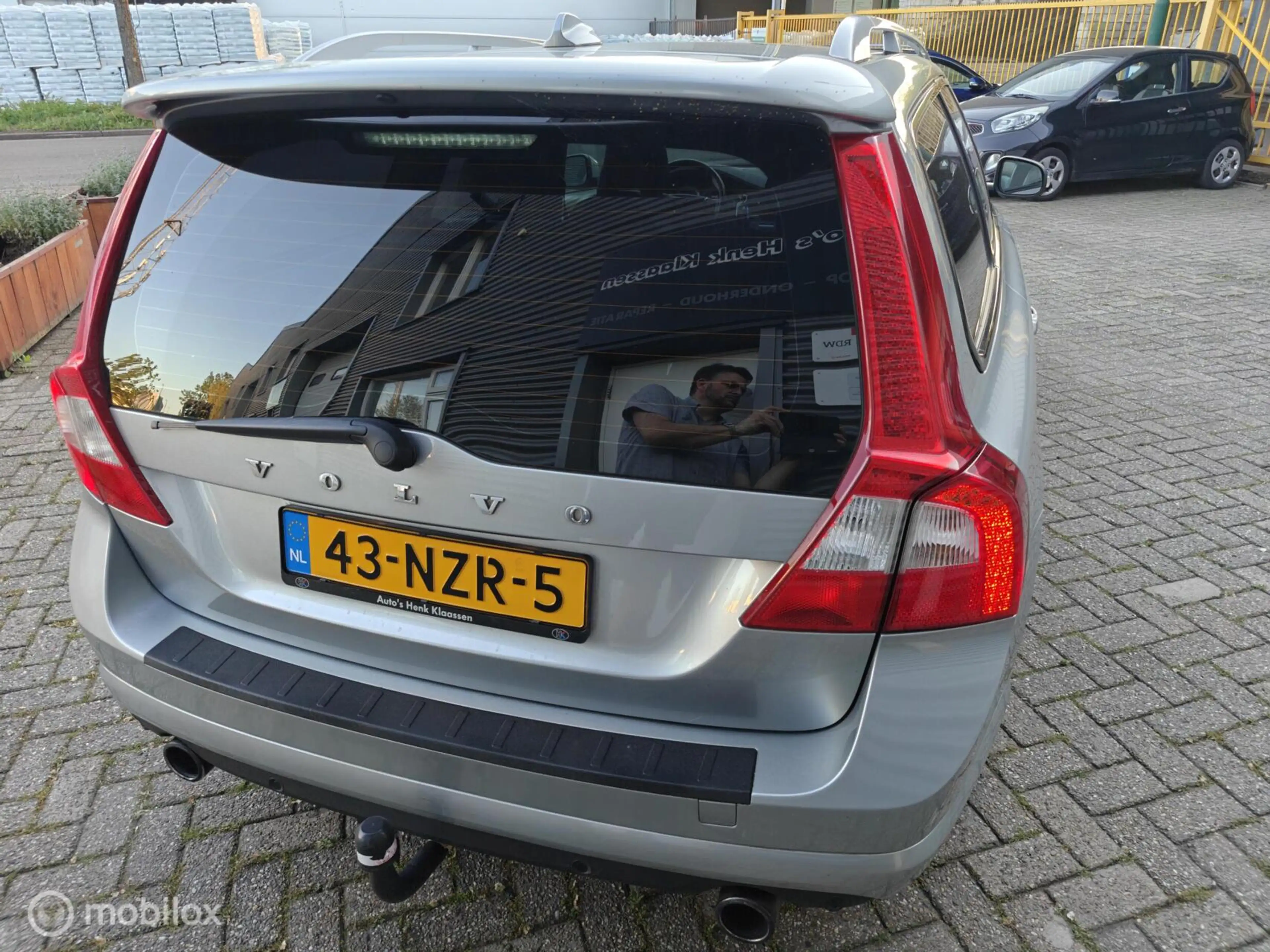 Volvo V70 2.0T 203pk AUTOMAAT-6 R-Design Clima PDC Trekhaak — photo 7