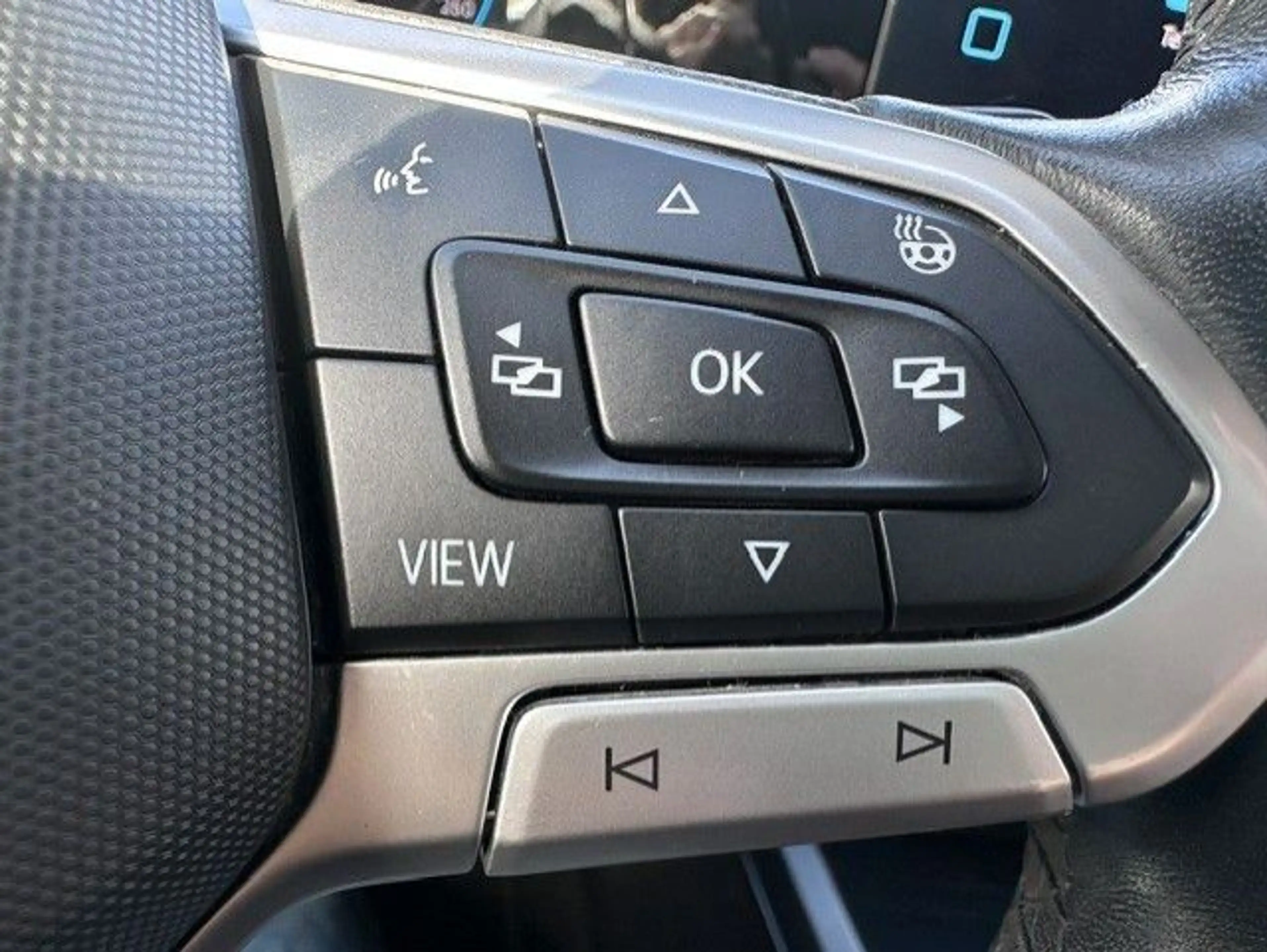 Volkswagen Golf VIII Variant Move 2,0 TDI AUTOMATIK*APP — photo 15