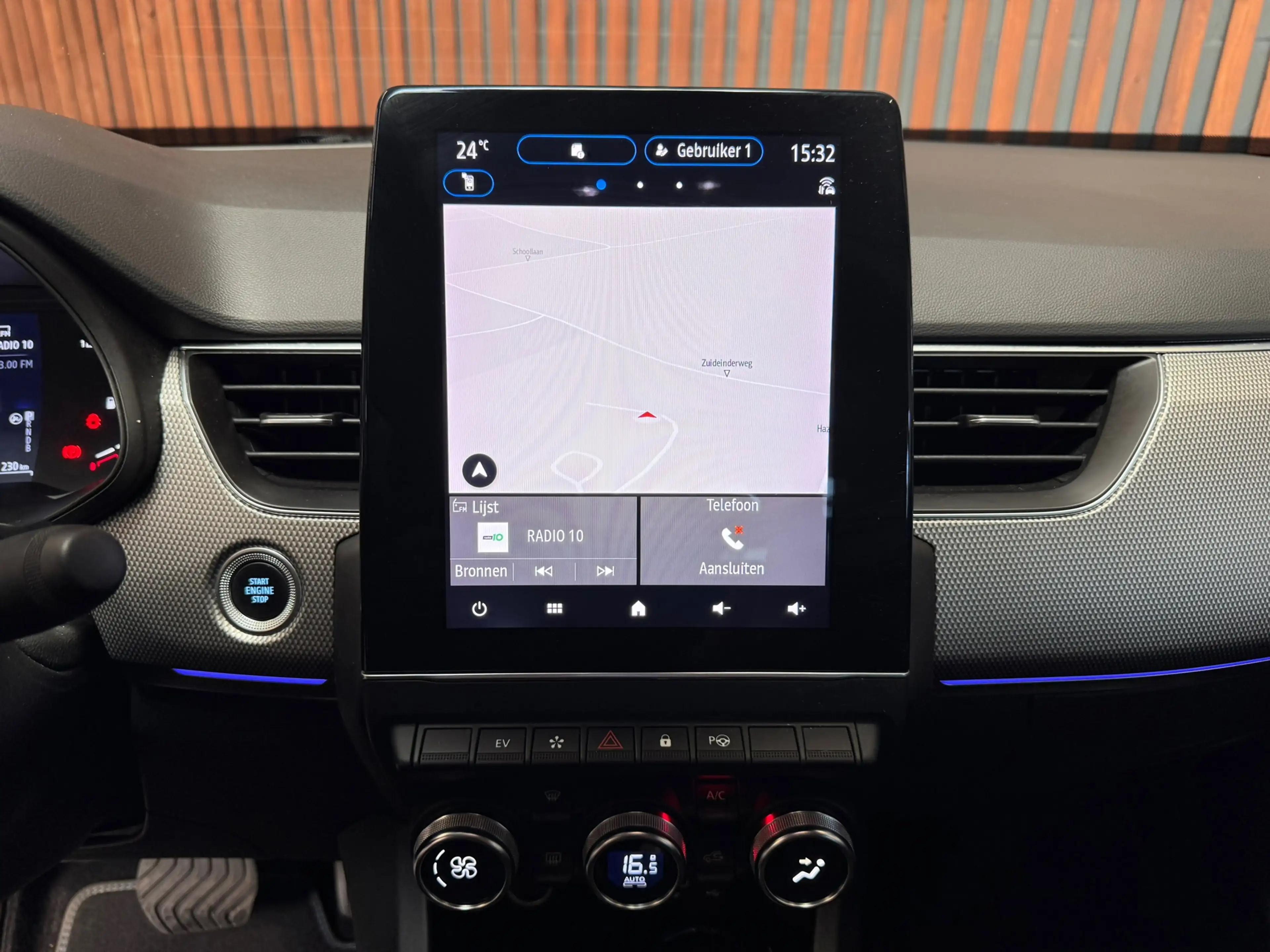 Renault Arkana 1.6 E-Tech Hybrid 145 Intens Clima-Cruise-Carplay- — photo 15