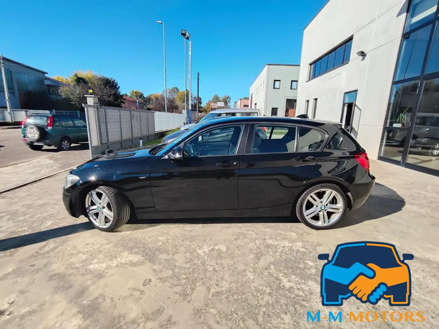 BMW 118 d 5p. Sport Nero - 2