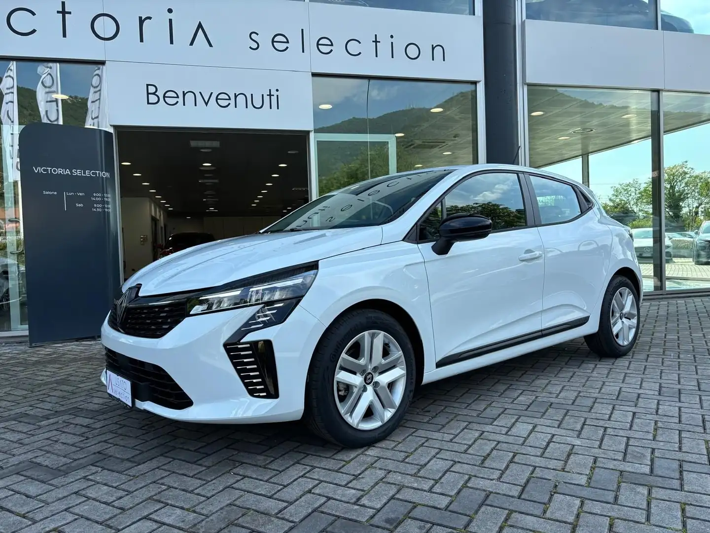 Renault Clio ECO-G 100 CV GPL C.MANUALE EVOLUTION NEOPATENTATI Weiß - 2