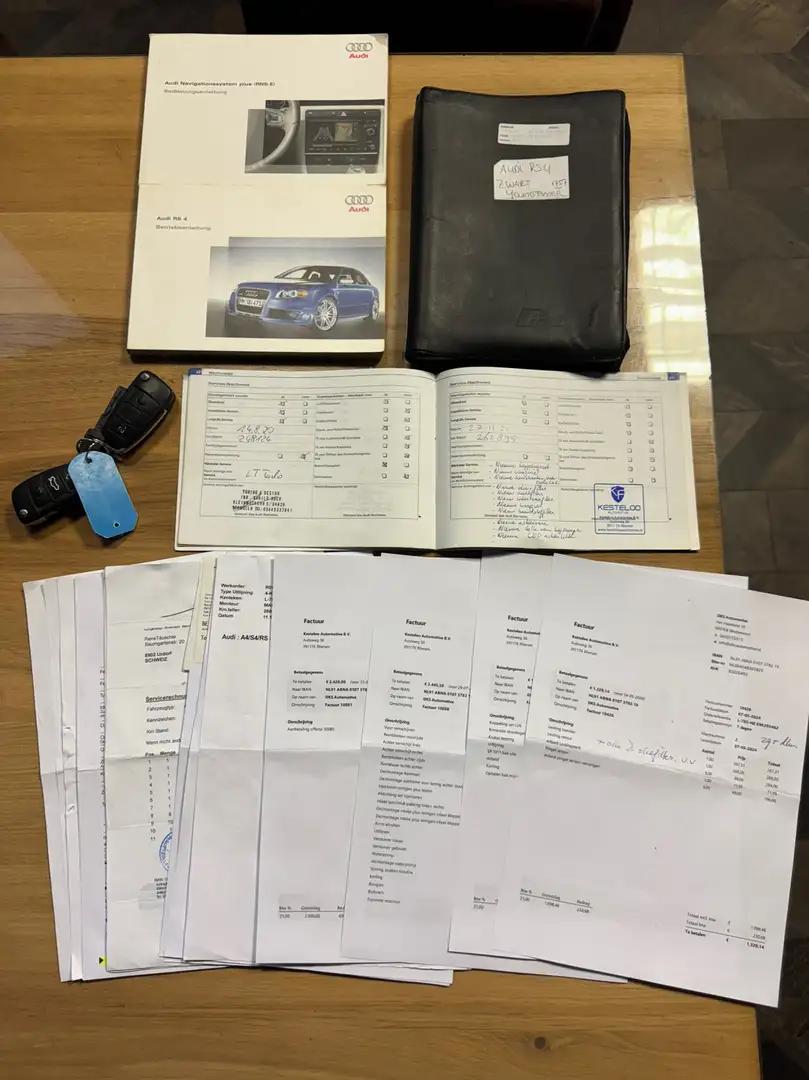 Audi RS4 Limousine 4.2 V8 Quattro 420 PK CARBON/BOSE/UNIEK Zwart - 2