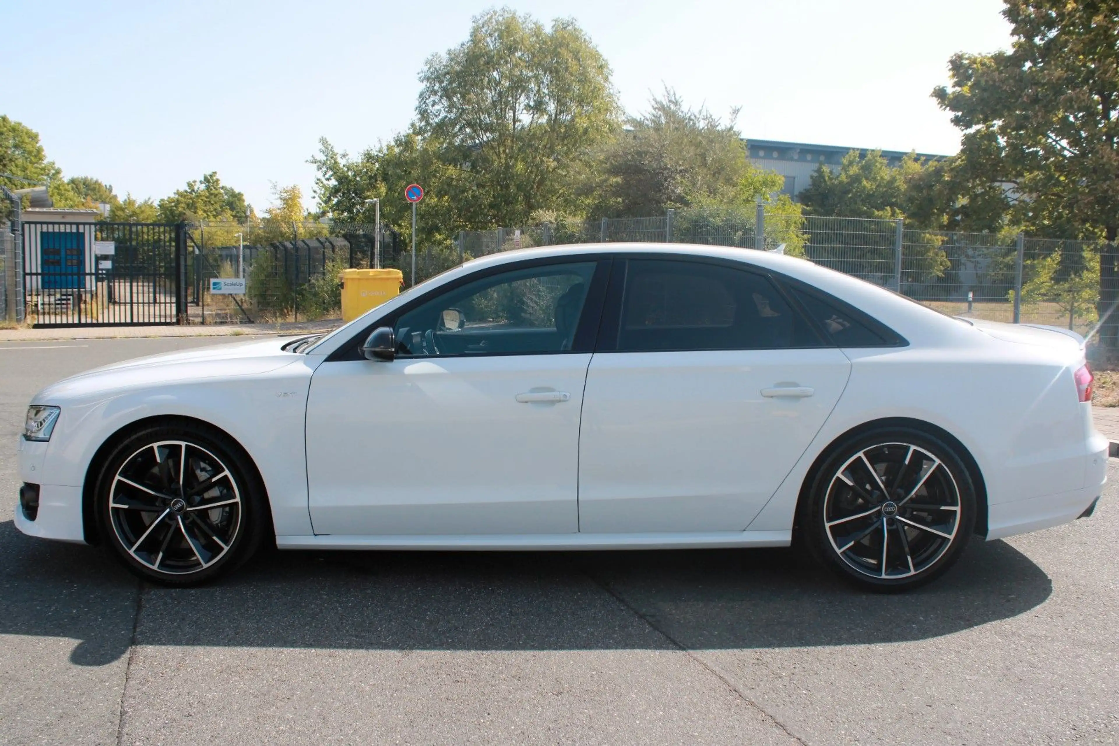Audi S8 4.0 TFSI quattro plus Carbon 21"Alu Massage — photo 6