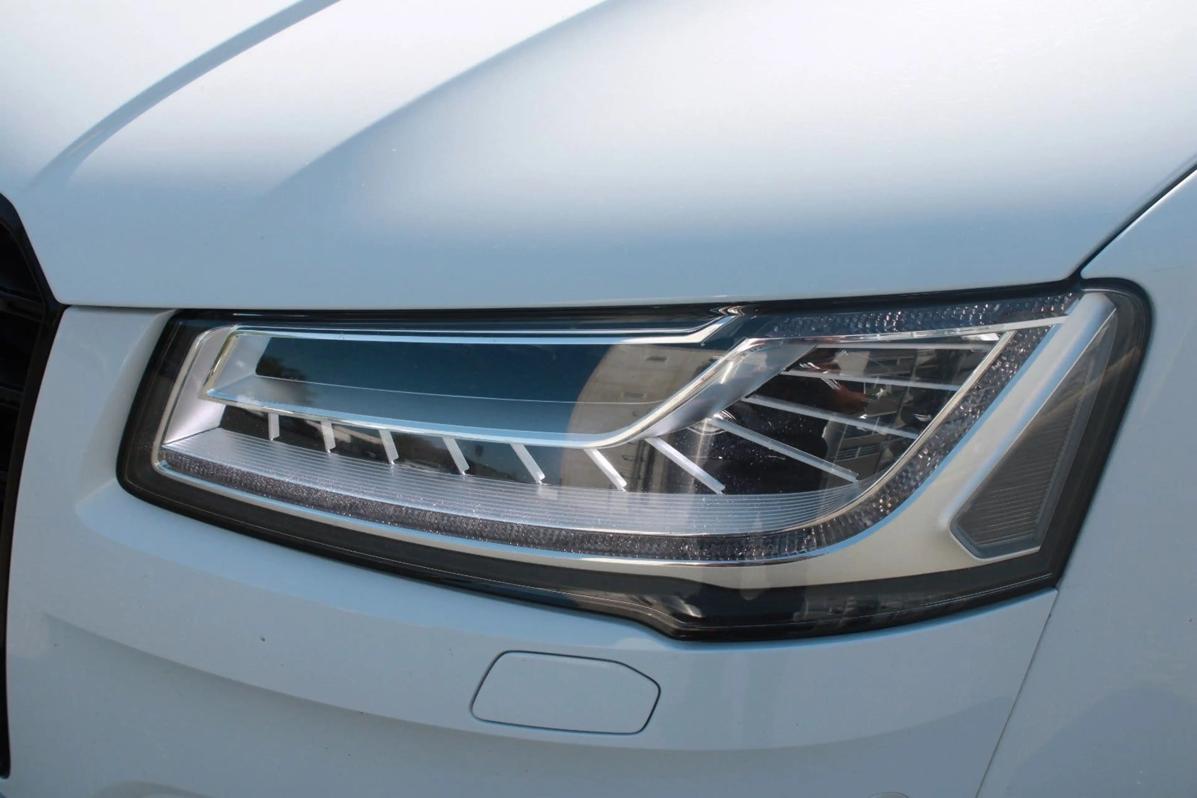 Audi S8 4.0 TFSI quattro plus Carbon 21"Alu Massage — photo 10