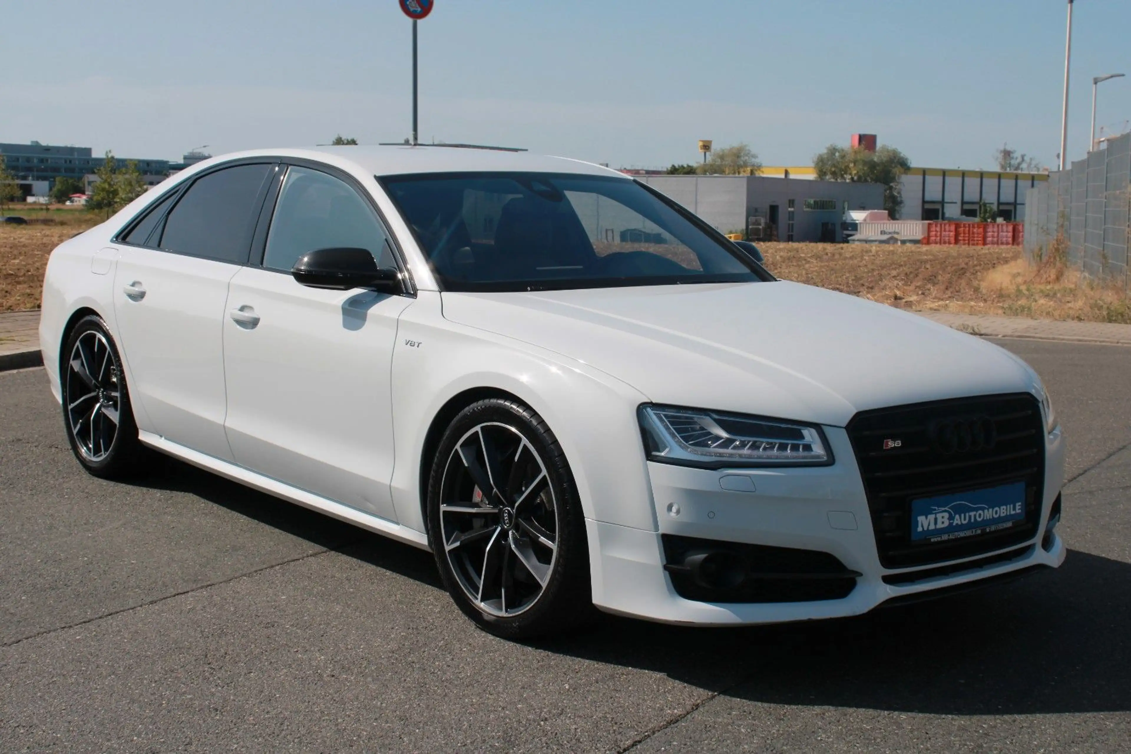 Audi S8 4.0 TFSI quattro plus Carbon 21"Alu Massage — photo 4