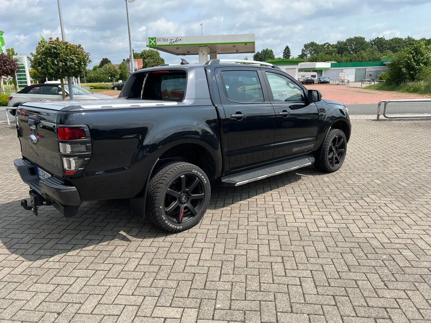 Ford Ranger Wildtrak Doppelkabine 4x4 Standh. AHK Noir - 2