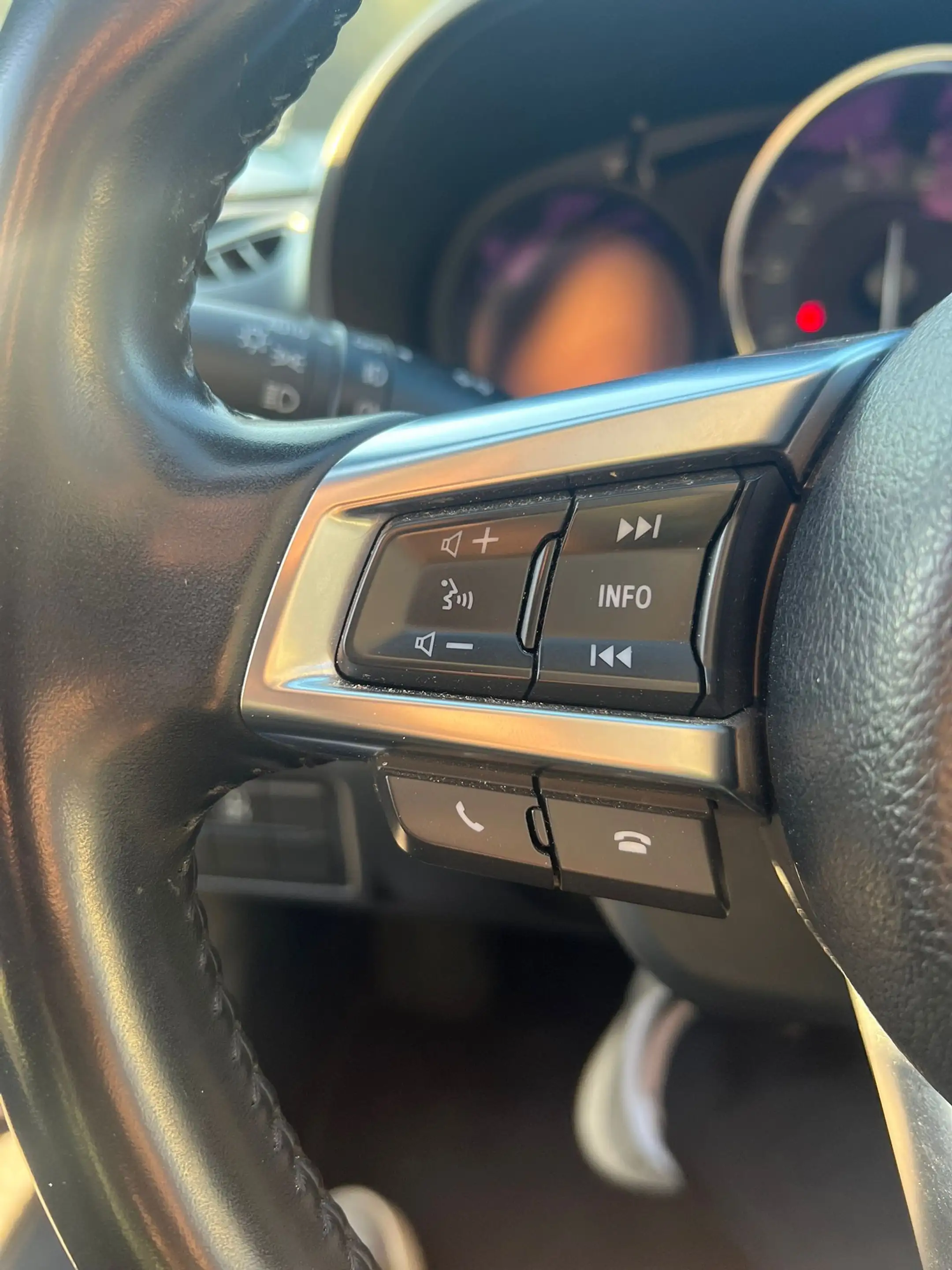 Fiat 124 Spider 1.4 Turbo Lusso — photo 14