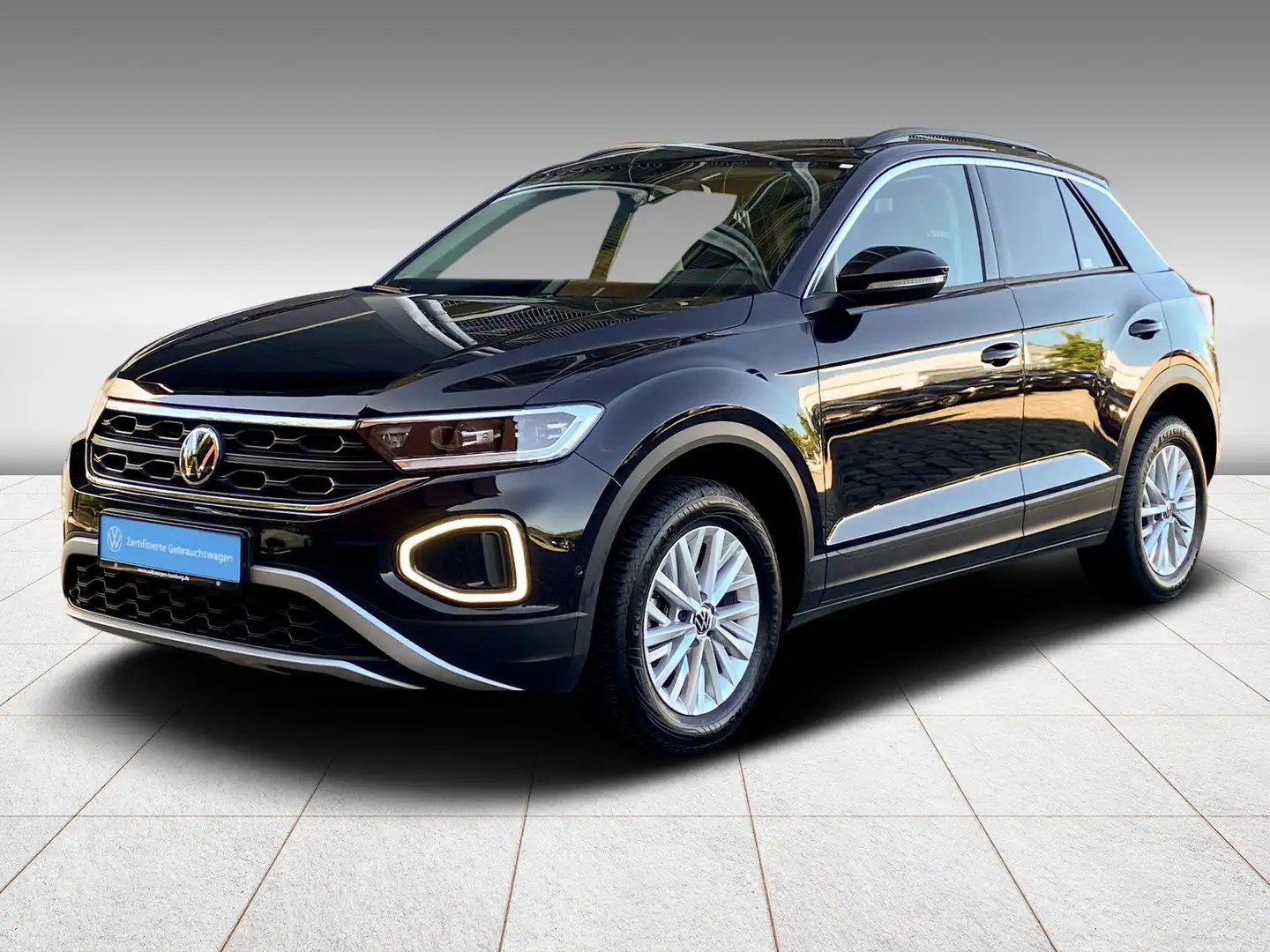 Volkswagen T-Roc 1.0 TSI Life Stzhg Navi LED DigitalCockpit Schwarz - 2