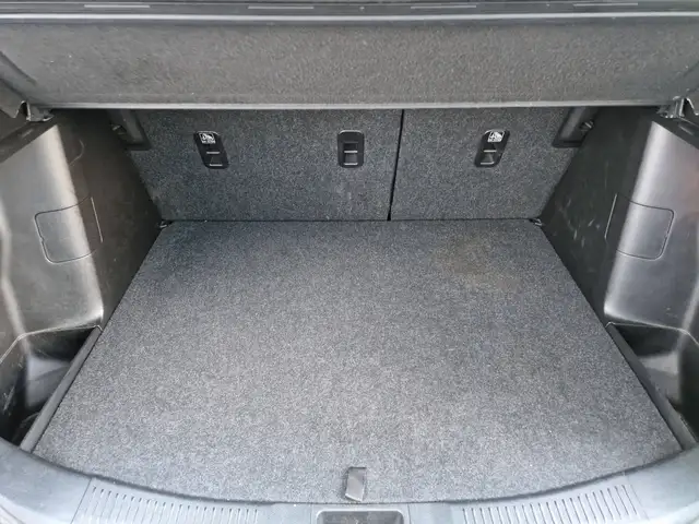 Suzuki SX4 S-Cross view 18