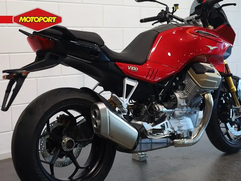 Moto Guzzi V 100 - foto 3