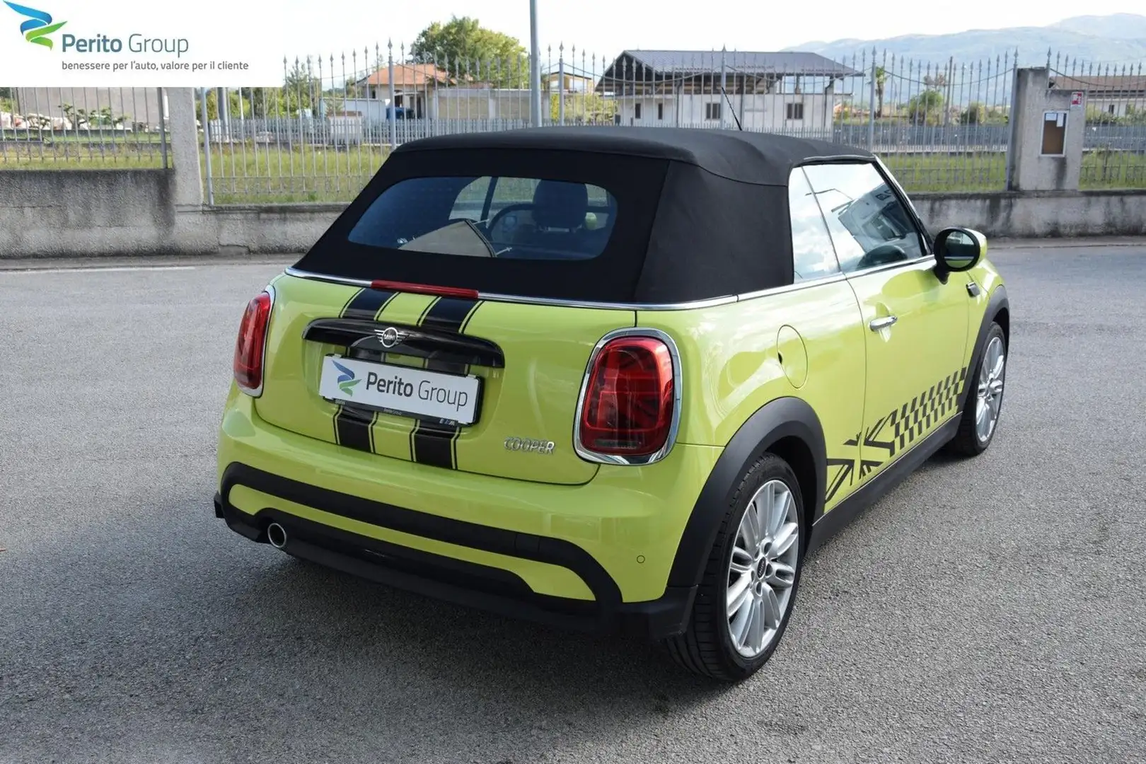 MINI Cooper Cabrio Mini 1.5 accessoriata Giallo - 2