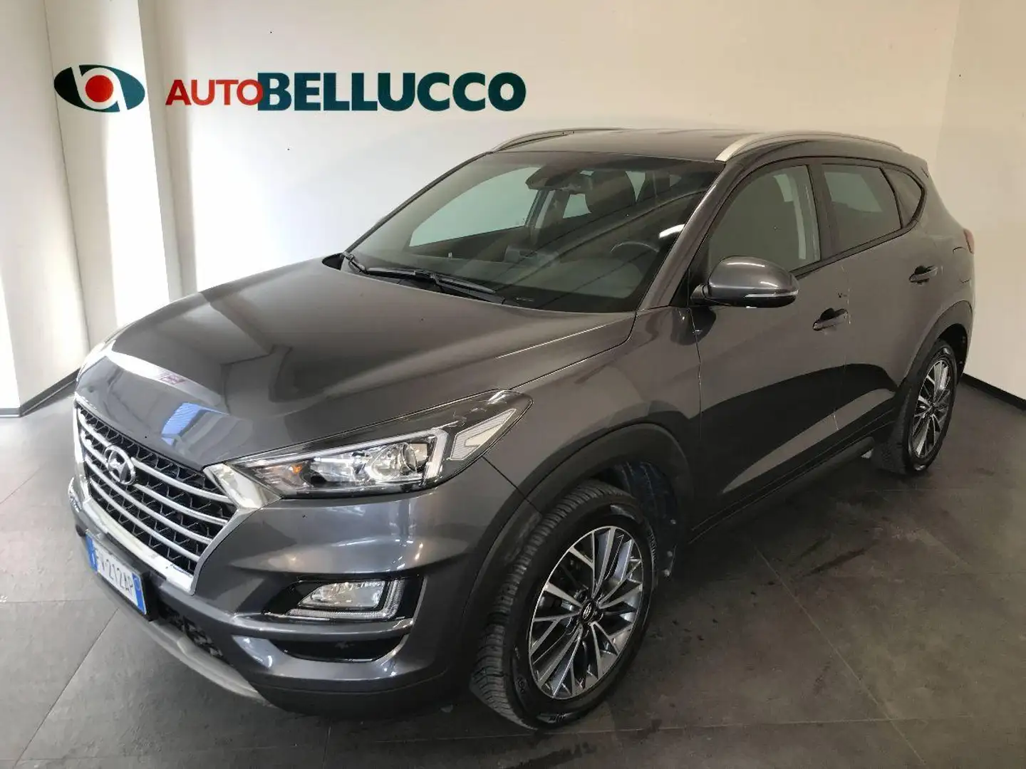 Hyundai TUCSON 1.6 CRDi XTech Gris - 1