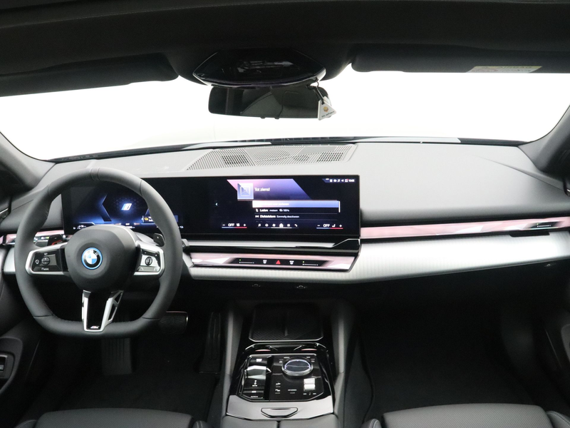 BMW 530 5 Serie Touring 530e M Sportpakket Pro - 20 inch - — photo 13