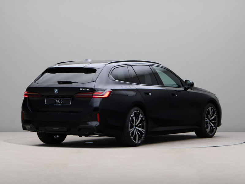 BMW 530 5 Serie Touring 530e M Sportpakket Pro - 20 inch - — photo 9