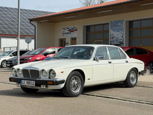 Jaguar Daimler XJ Daimler Automatik Double Six History/TüV Neu