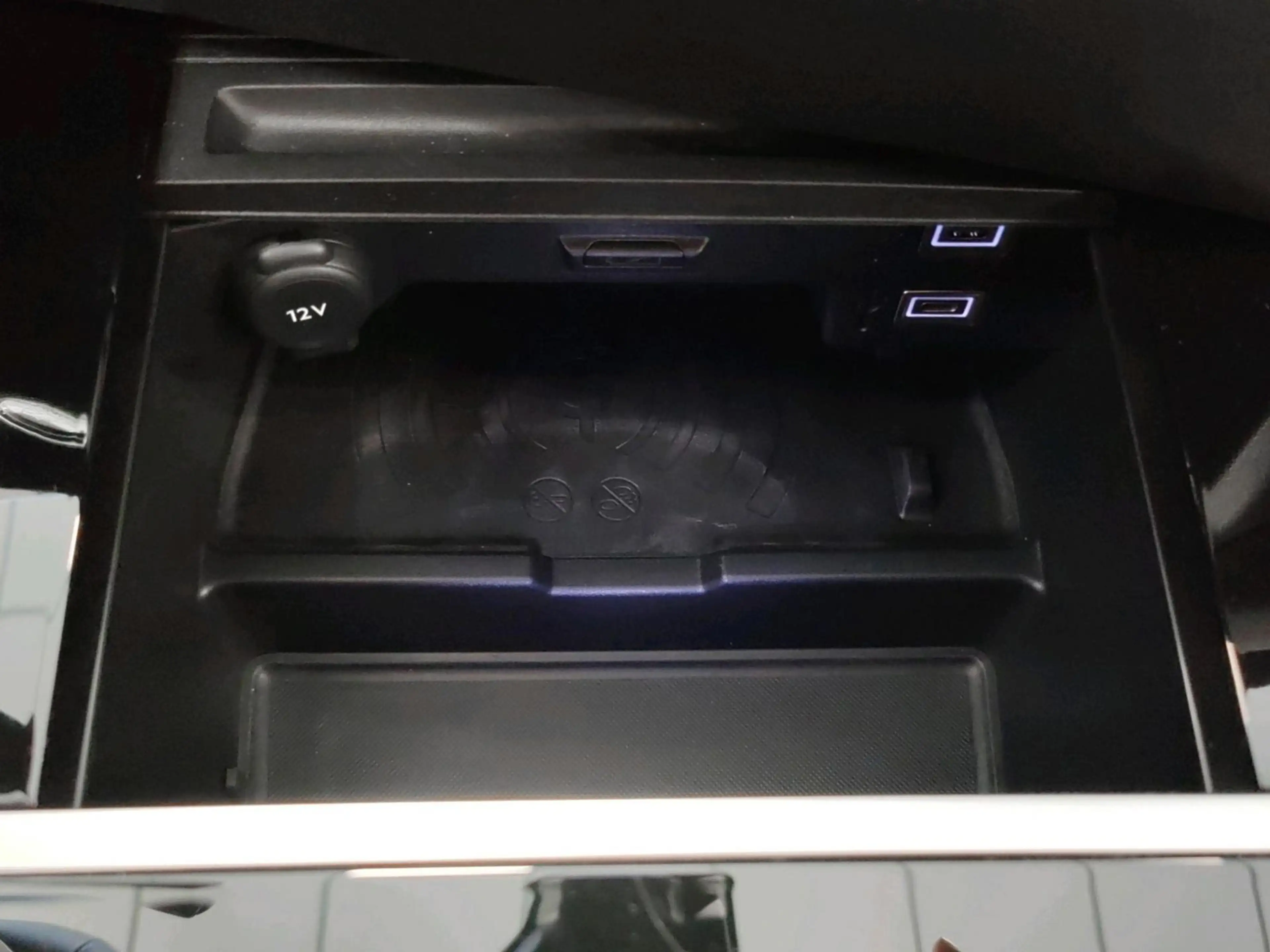 Opel Astra Astra GS 1.2 Turbo 131PS Autom. Allwetter — photo 14