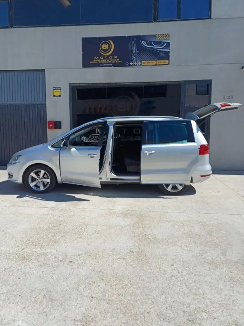 Volkswagen Sharan 2.0TDI Advance BMT DSG 140 Gris - 1