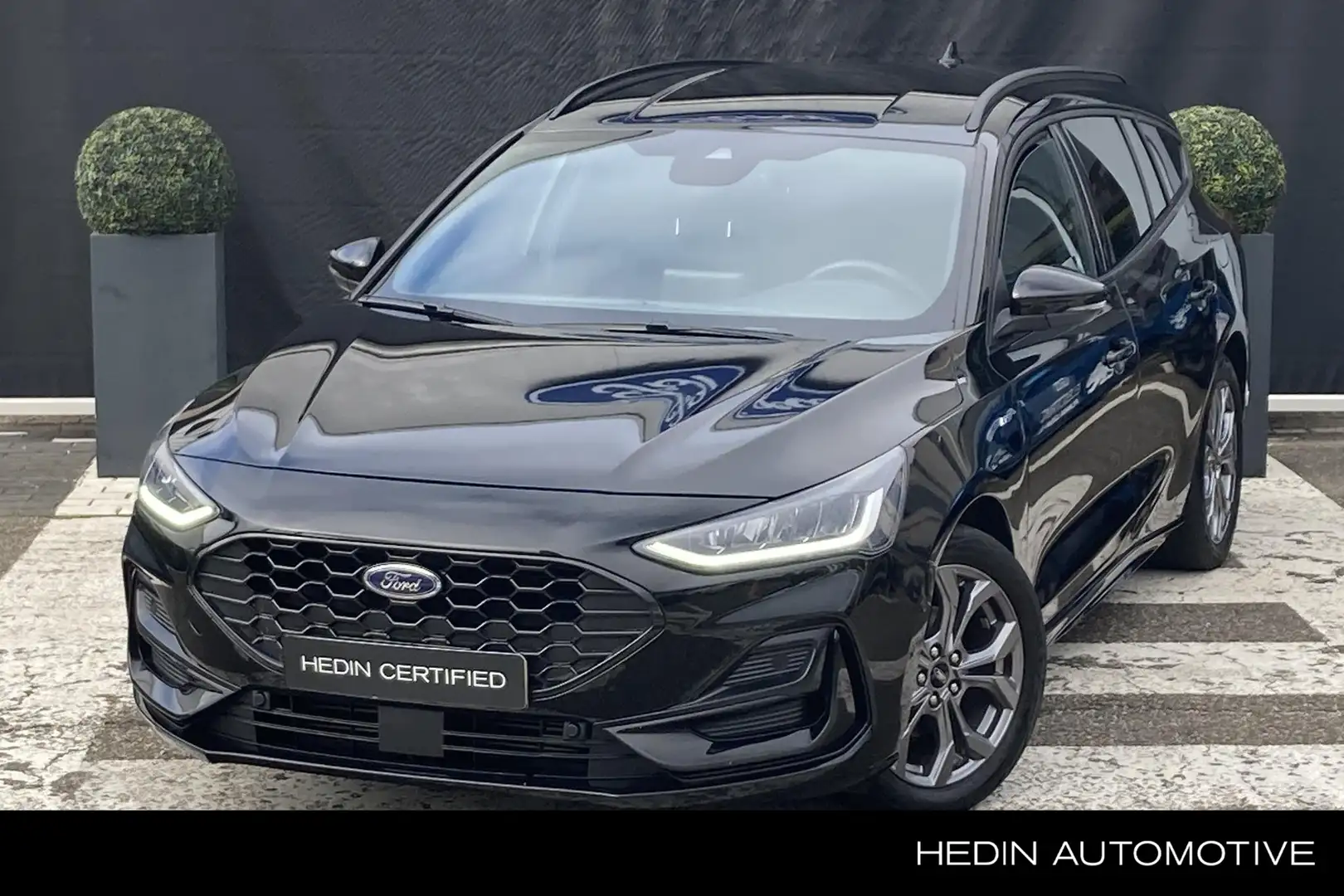 Ford Focus Wagon 1.0 EcoBoost Hybrid ST Line Style | Winterpa Noir - 1
