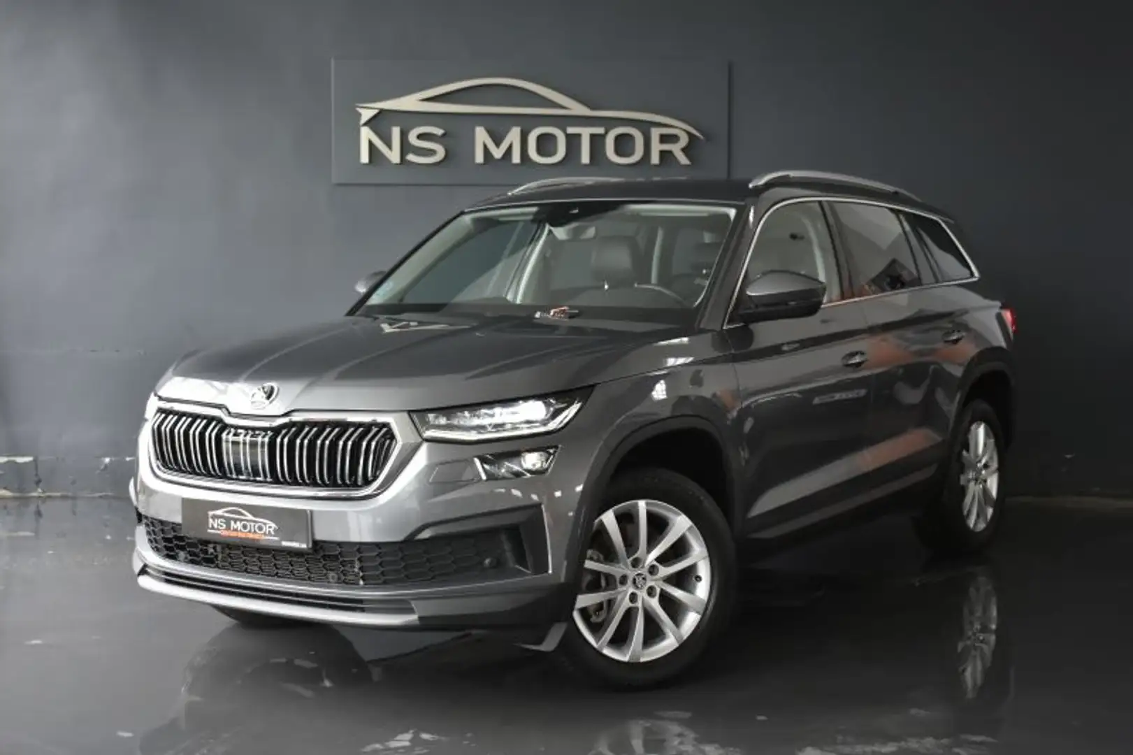 Skoda Kodiaq 2.0TDI AB tech Style 4x4 DSG 147kW Gris - 1