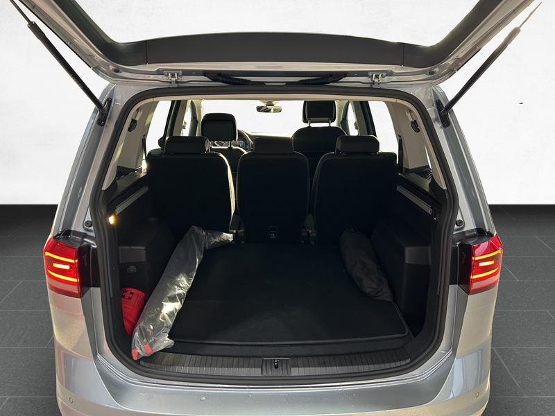 Volkswagen Touran Highline 1.5 TSI DSG /AHK/7-Sitzer — photo 7