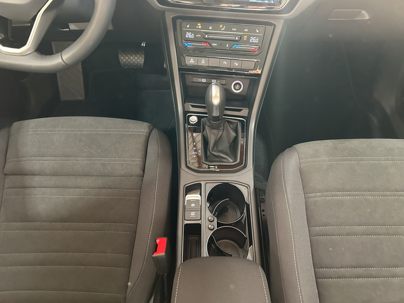 Volkswagen Touran Highline 1.5 TSI DSG /AHK/7-Sitzer — photo 14
