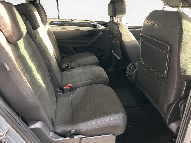 Volkswagen Touran Highline 1.5 TSI DSG /AHK/7-Sitzer — photo 10