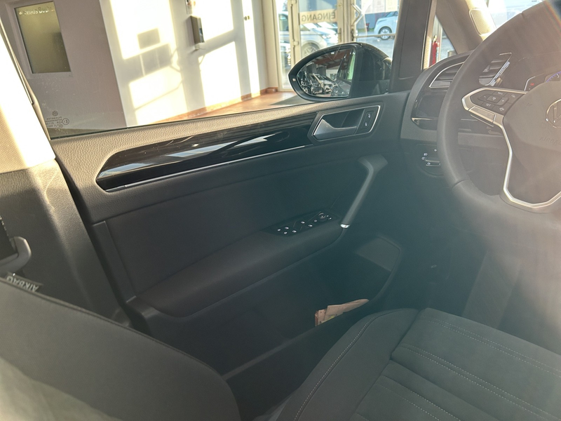 Volkswagen Touran Highline 1.5 TSI DSG /AHK/7-Sitzer — photo 16