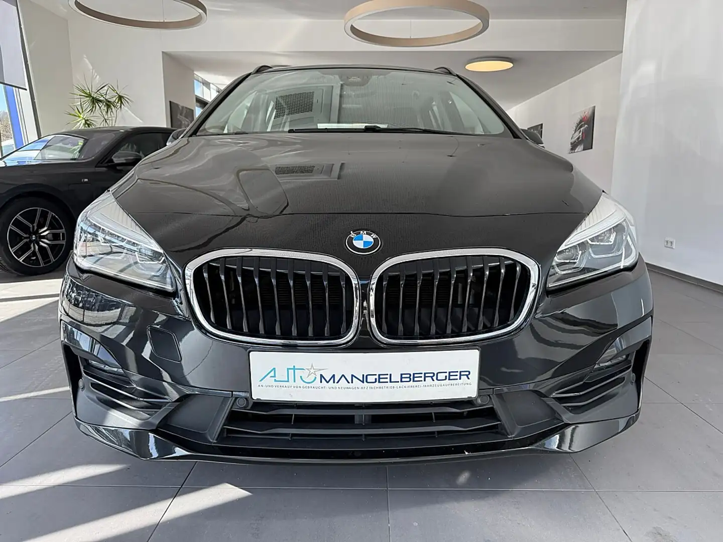 BMW 216 i Gran Tourer  SPORT LINE Schwarz - 2