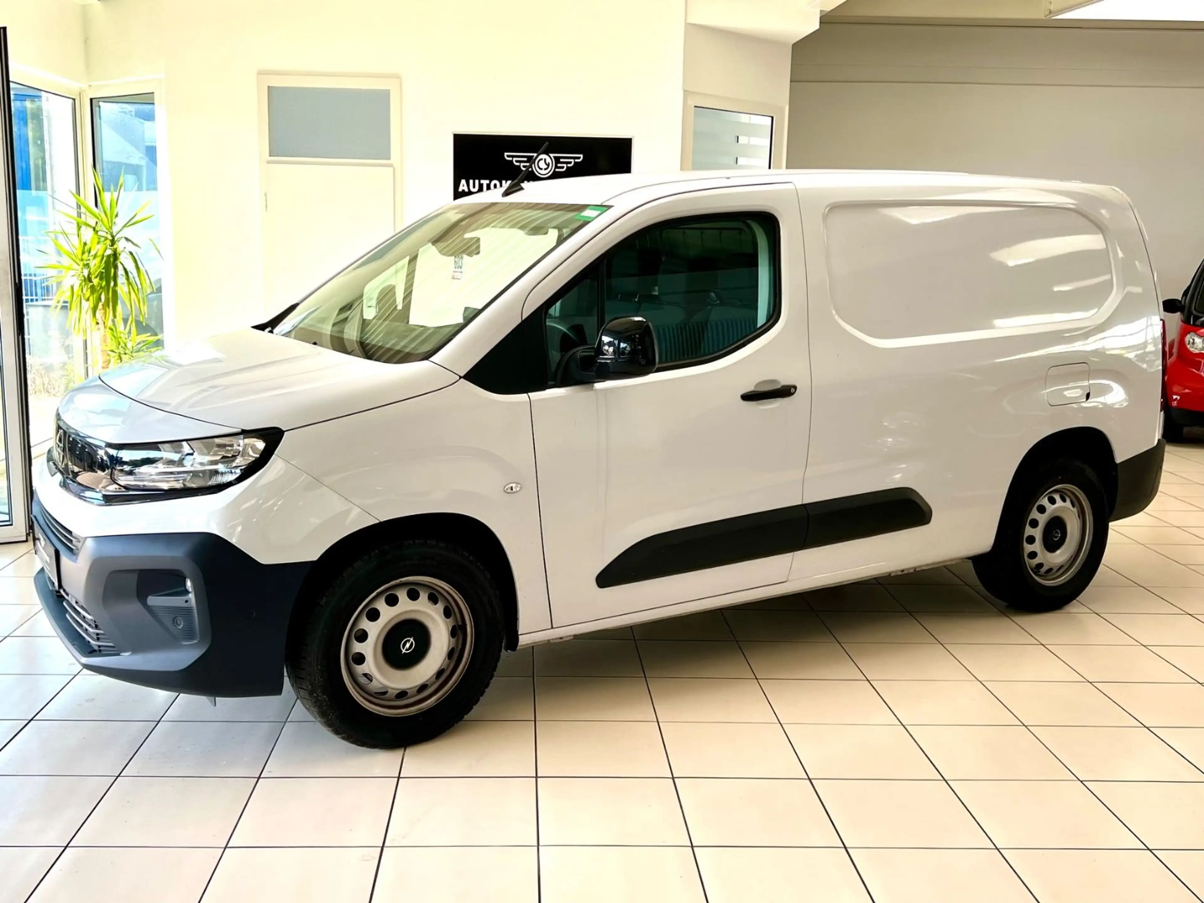 Opel Combo Cargo 1,5D erhöhte Nutzlast XL/Kamera/Navi