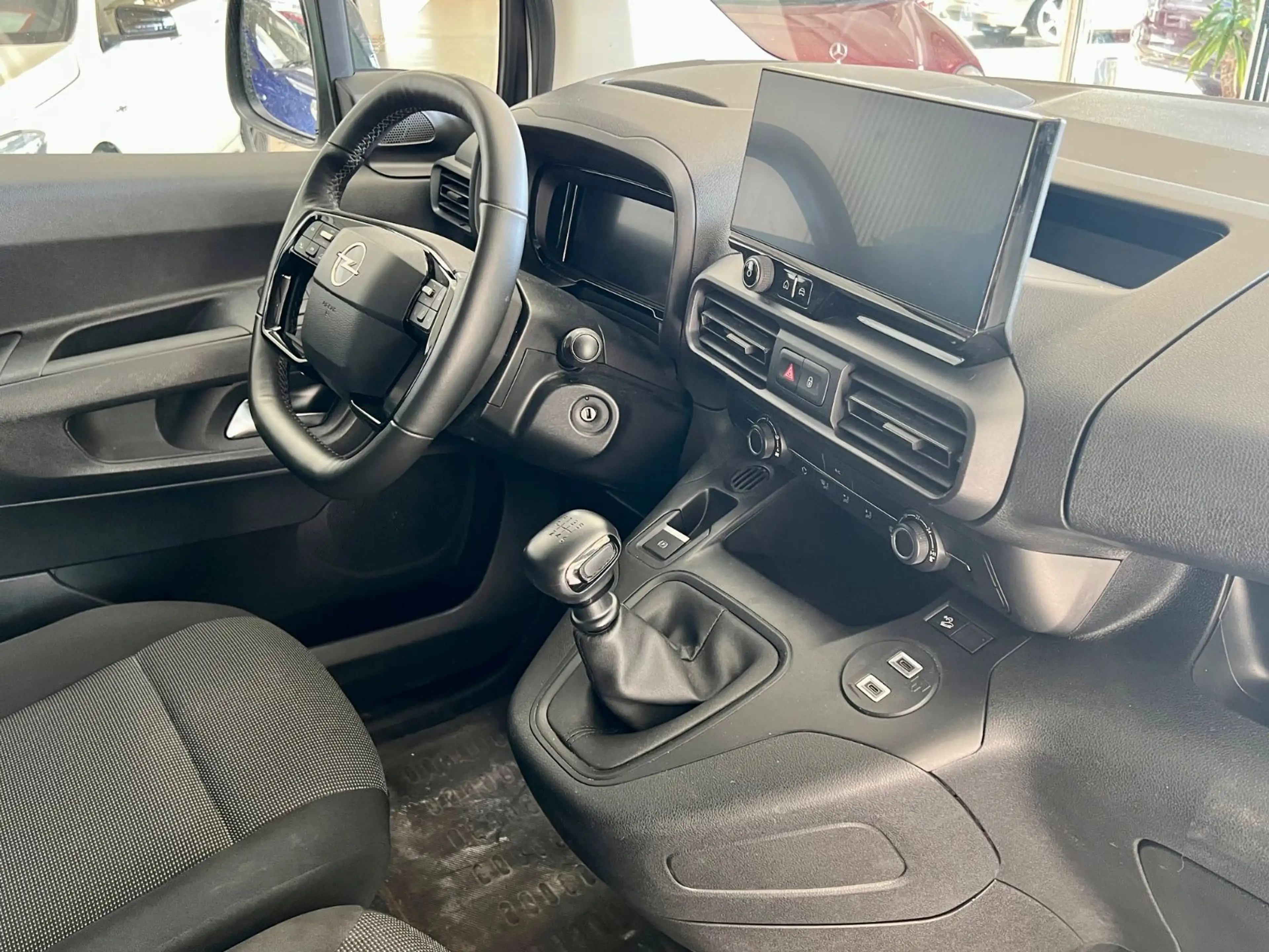 Opel Combo Cargo 1,5D erhöhte Nutzlast XL/Kamera/Navi — photo 8