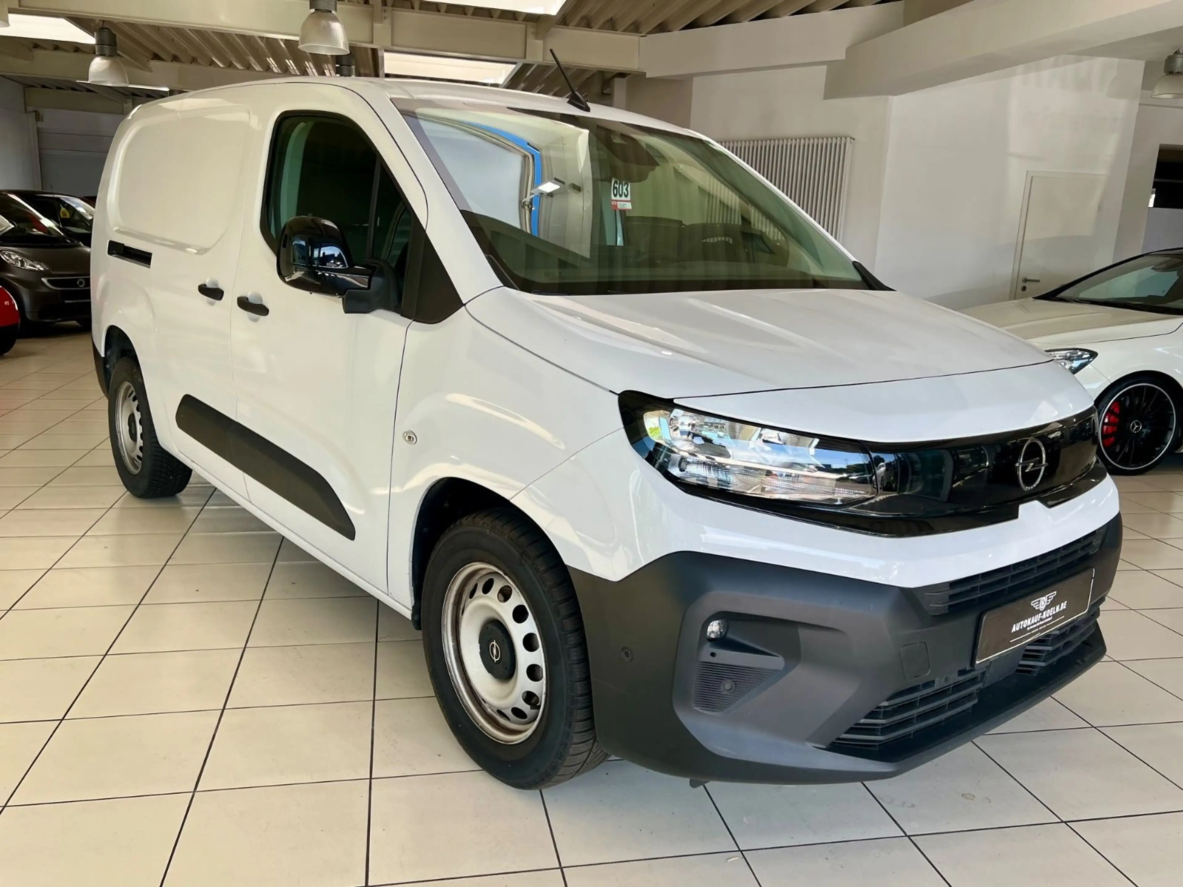 Opel Combo Cargo 1,5D erhöhte Nutzlast XL/Kamera/Navi — photo 2