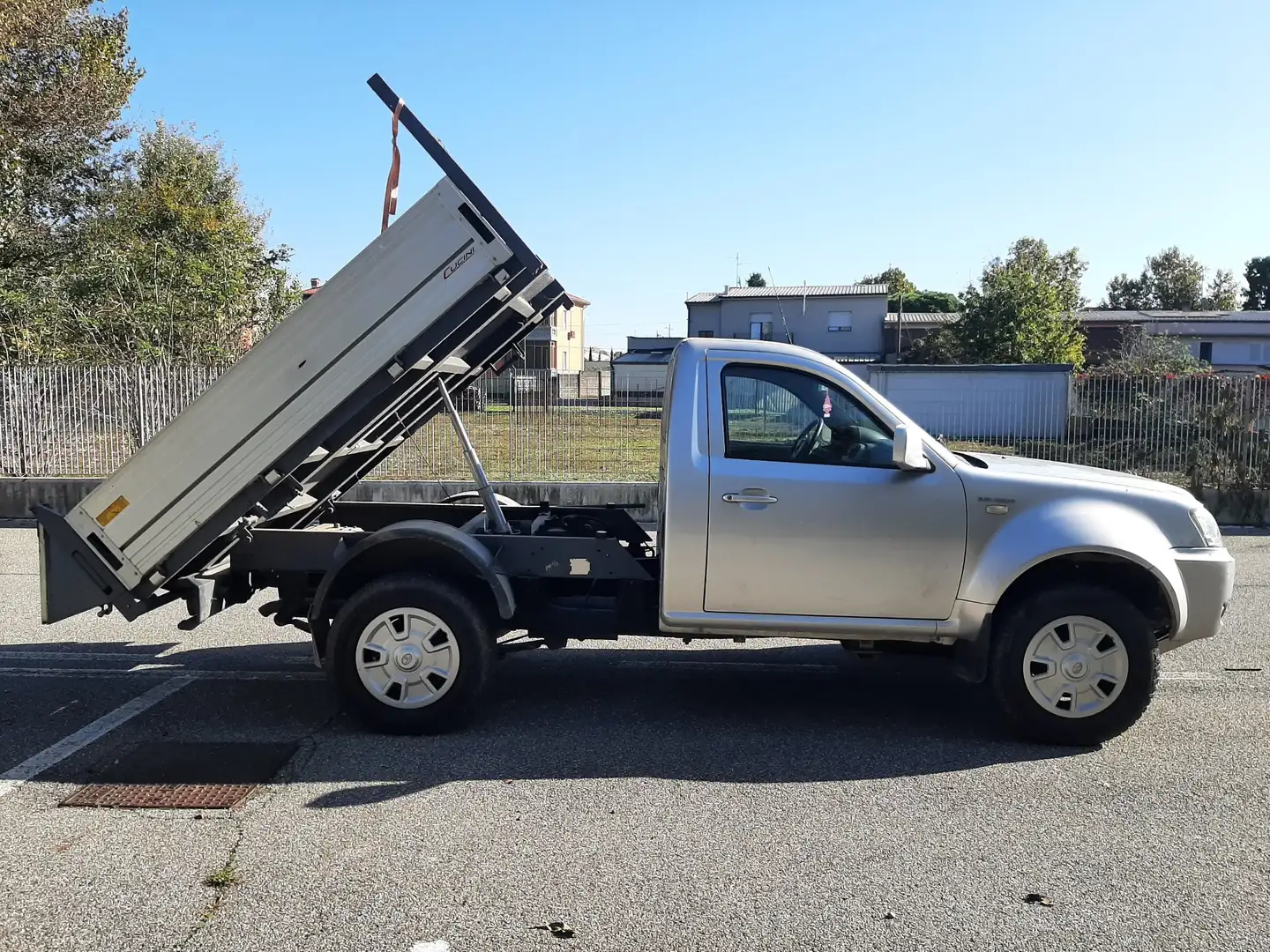 Tata Xenon 2.2 td 16v CASSONE RIBALTABILE Grigio - 1