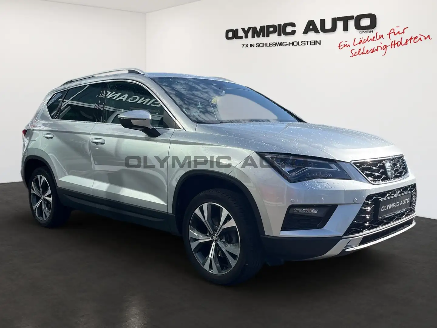 SEAT Ateca 1.5 TSI ACT Xcellence NAVI SITZHZG 360°CAM Silber - 2