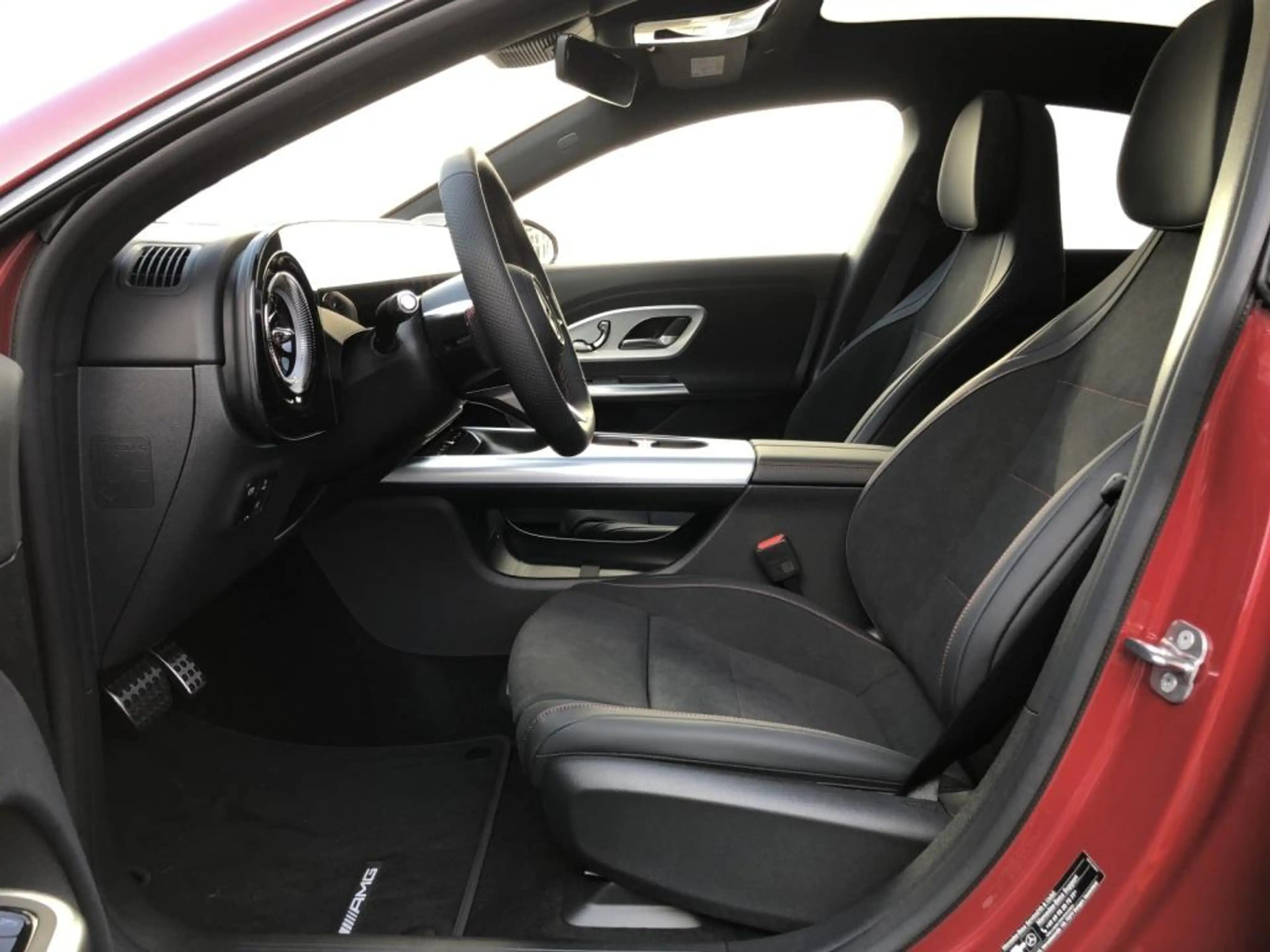 Mercedes-Benz CLA 220 AMG+MBUX+Burm+MBeam+Night+Carbon+AHK+SHD — photo 6