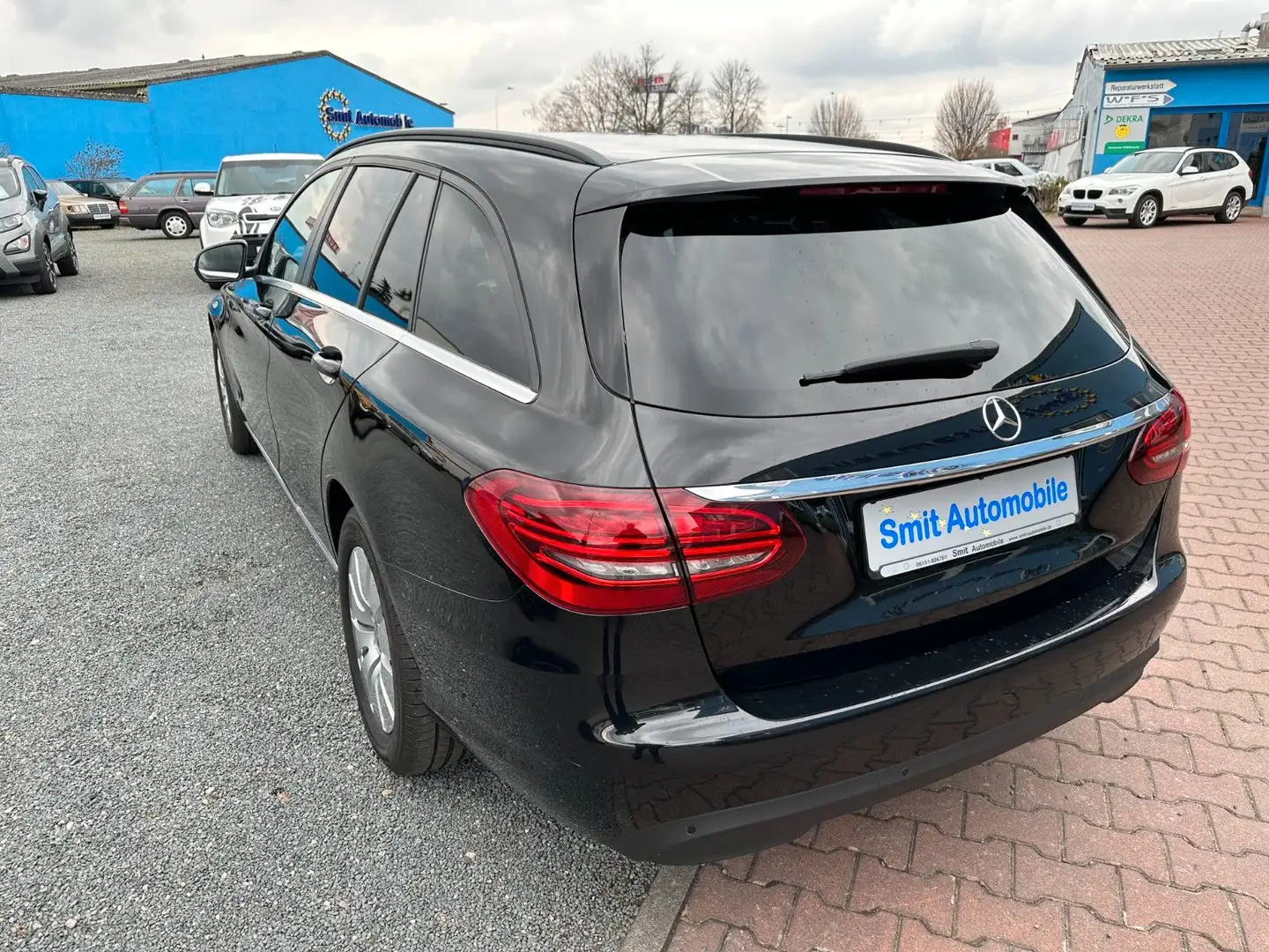 Mercedes-Benz C 220 d T-Modell 9G-Tronic Business Automatik Schwarz - 2