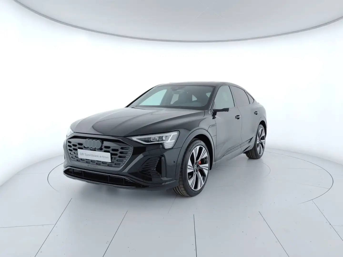 Audi Q8 e-tron SPB 55 quattro S line edition Fekete - 1