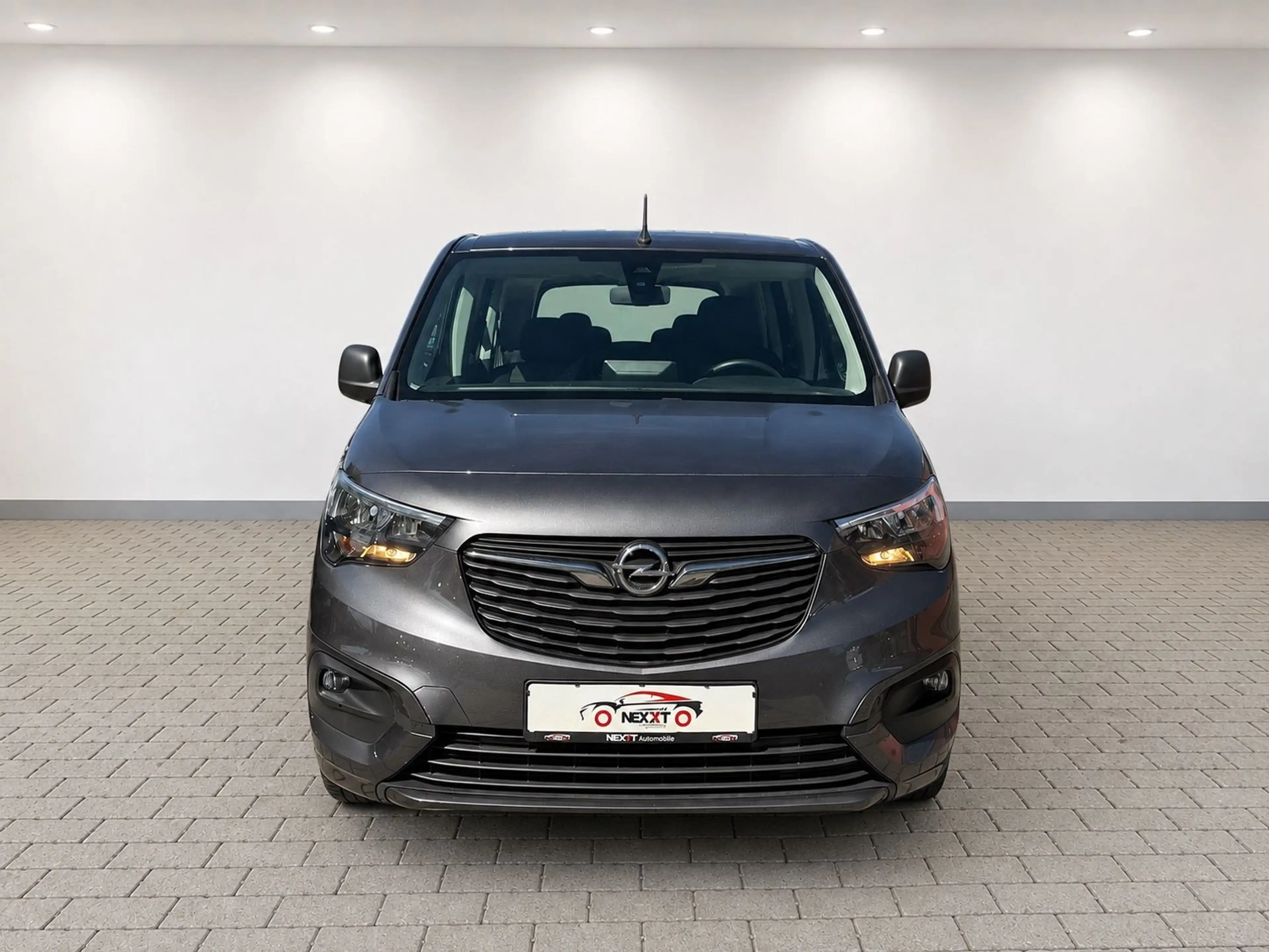 Opel Combo Life E Edition*SZH*7SITZE — photo 2