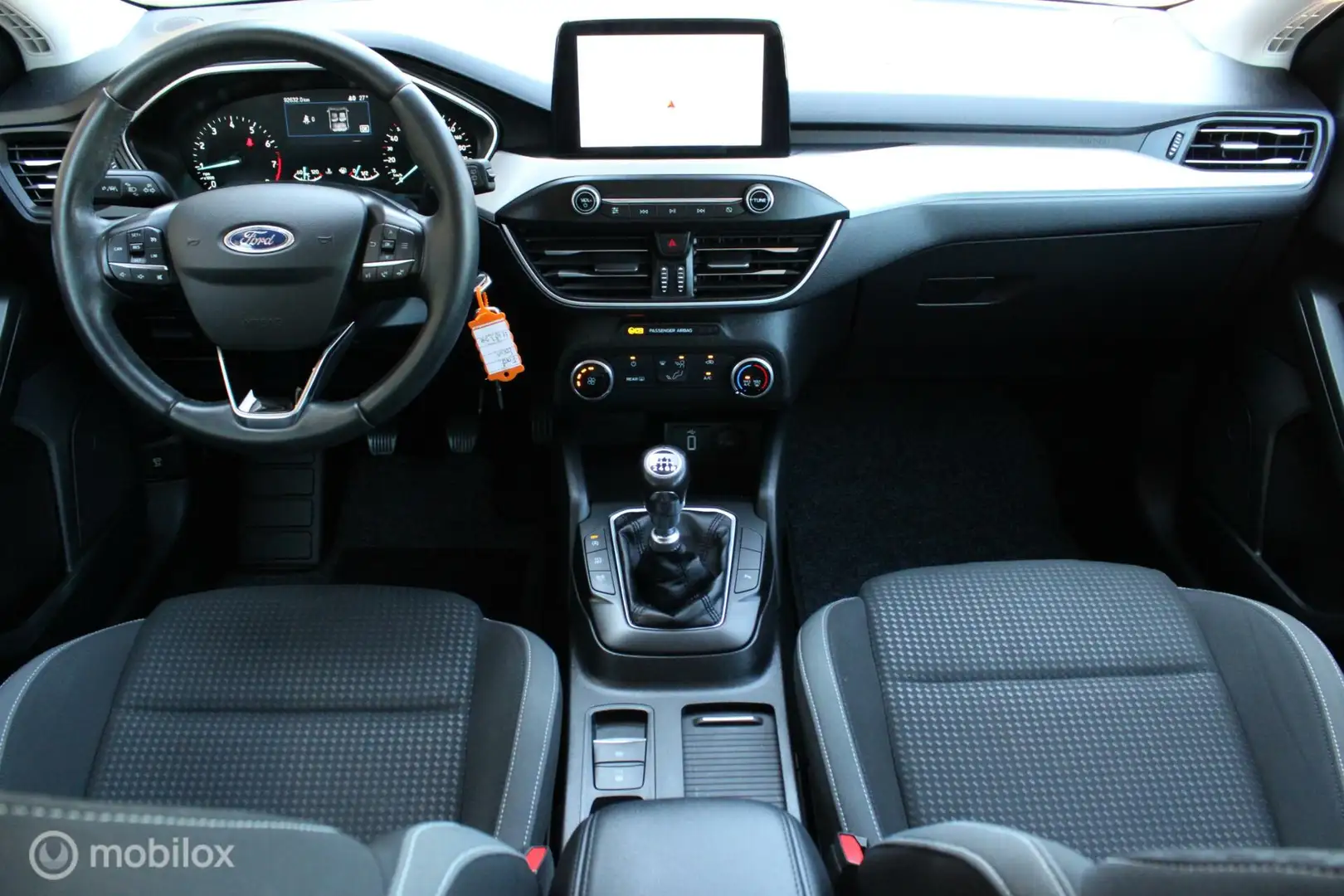 Ford Focus Wagon 1.0 EcoBoost Trend Edition Business, Voor -a Black - 2