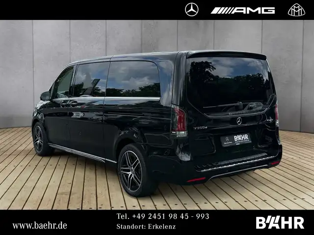 Mercedes-Benz V-Class view 3