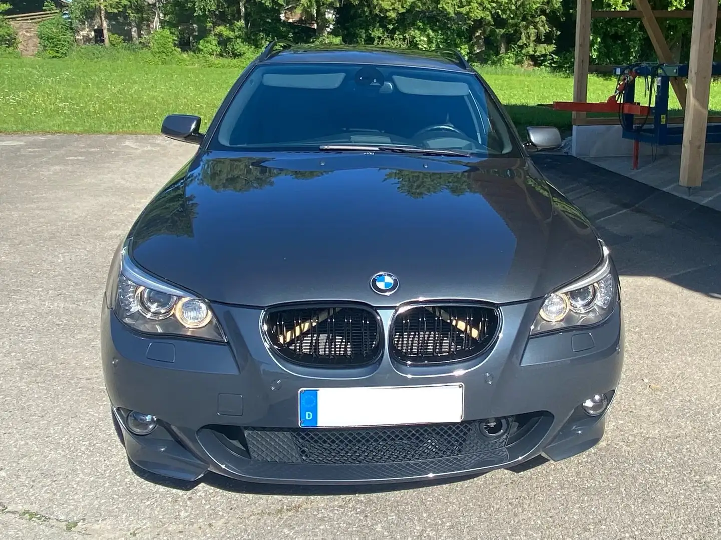 BMW 535 E61 LCI M-Paket Gris - 1