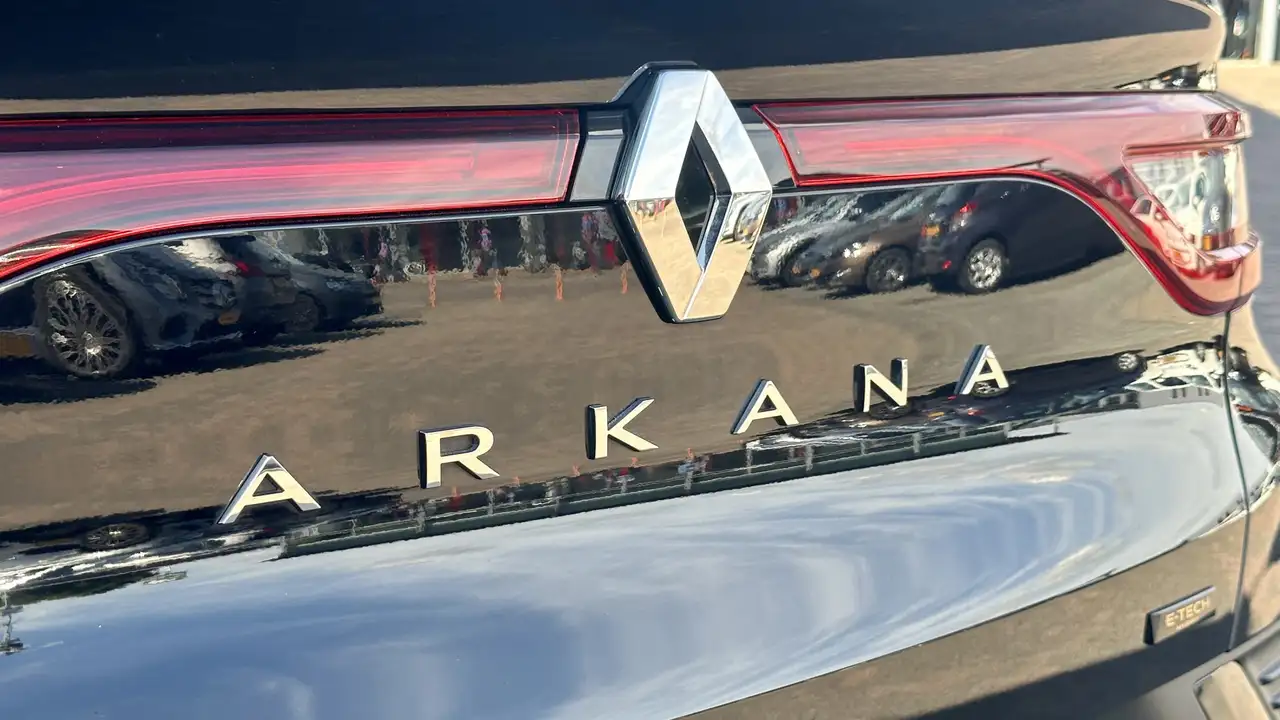 Renault Arkana 1.6 E-Tech full hybrid 145 evolution / Pack Lounge 10