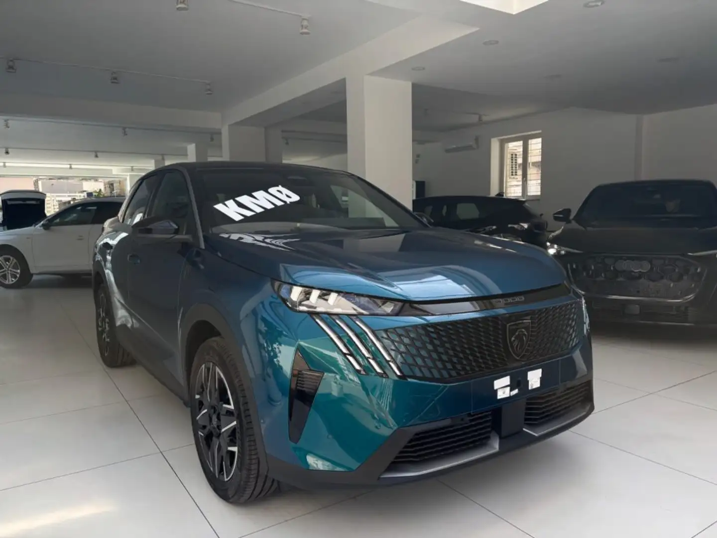 Peugeot 3008 Hybrid 145 e-DCS6 GT tua da €399,00 mensili Blau - 2
