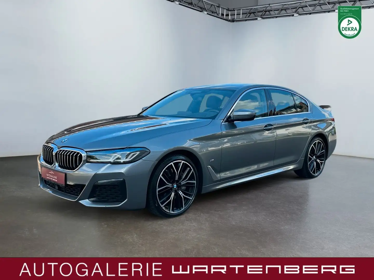 BMW 540 i xDrive Lim. M Sport/LASER/STHZ/HUD/MASSAGE/ Bleu - 1