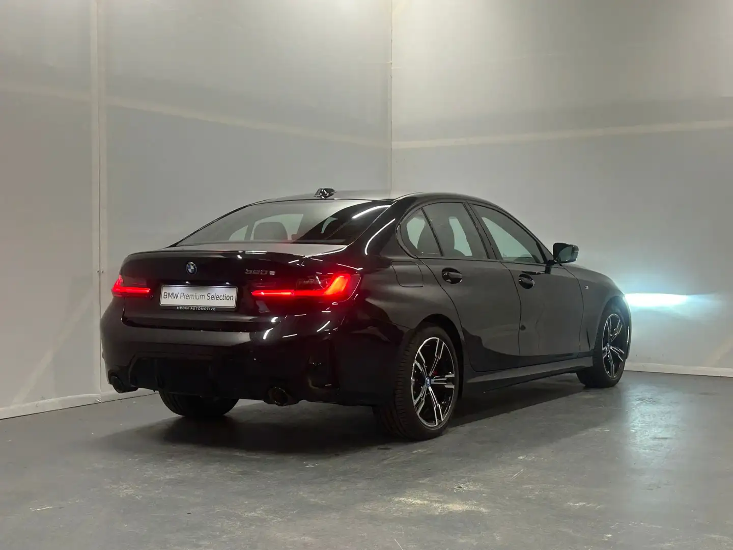 BMW 320 3-serie 320e Noir - 2