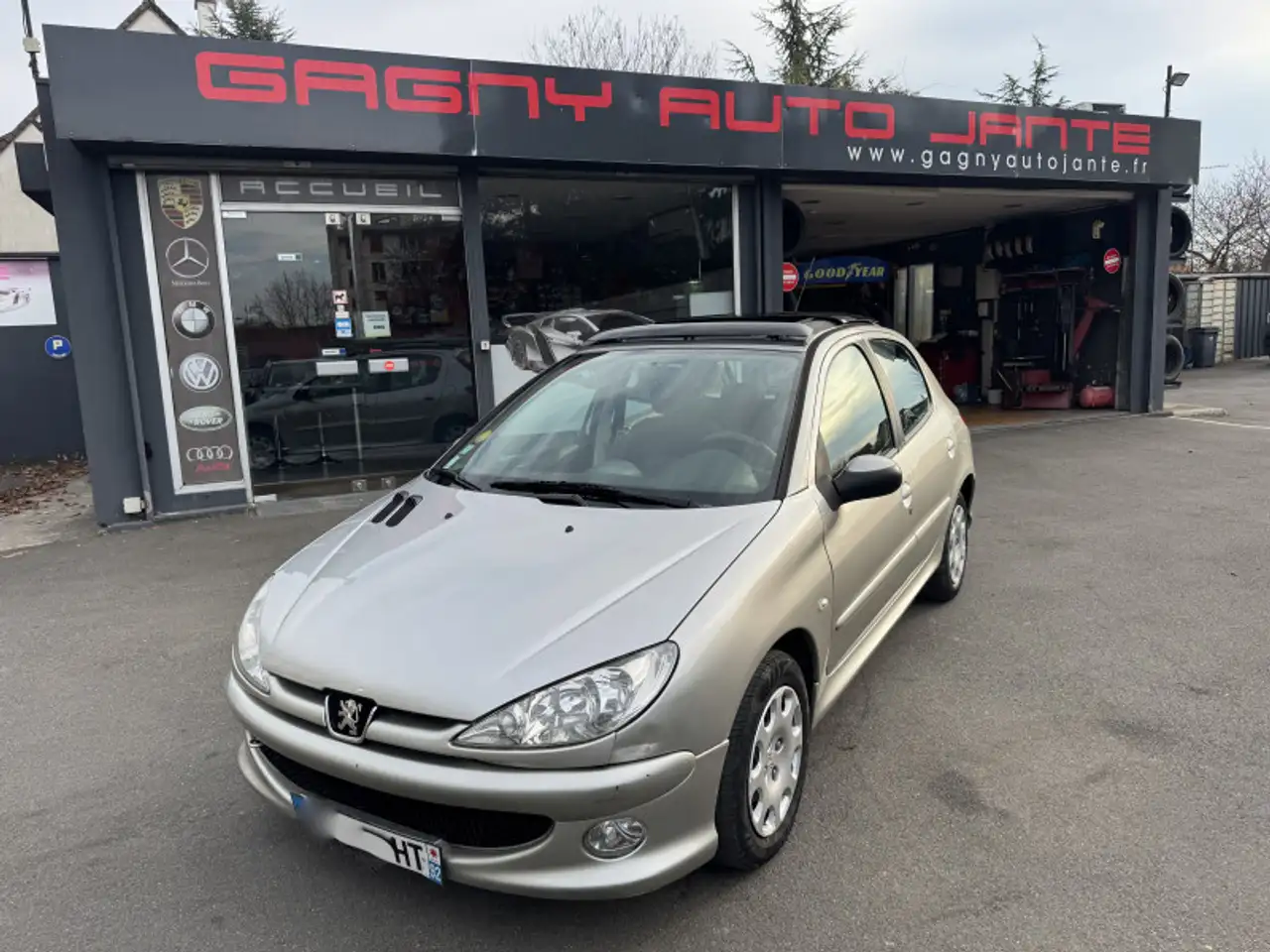 Peugeot 206 1.4 16V STYLE 5P TOIT OUVRANT PANORAMIQU