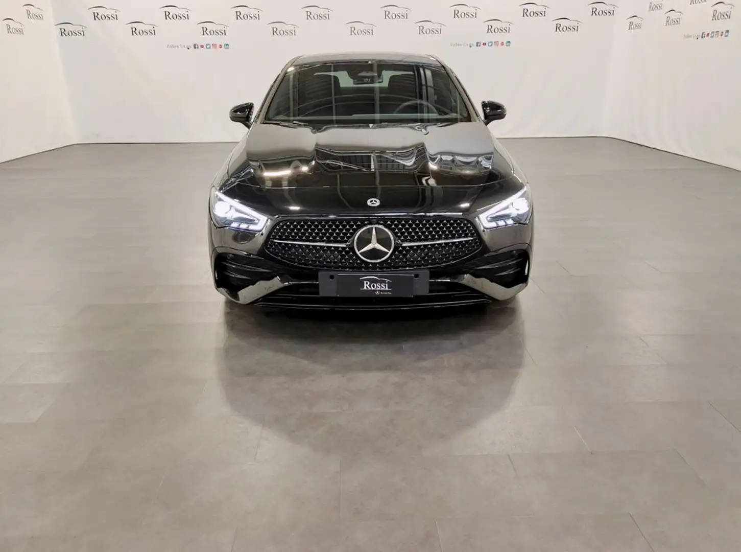 Mercedes-Benz CLA 200 D AUTOMATIC COUPE' Fekete - 1