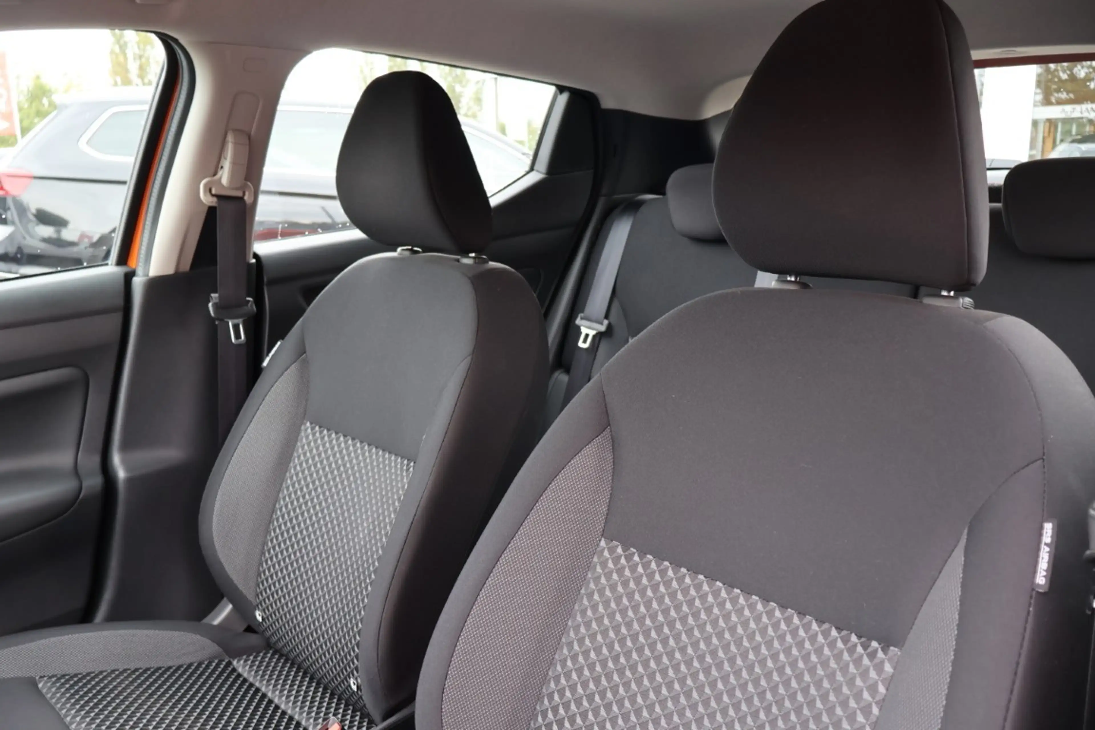 Nissan Micra N-Way Navi Android Apple Sitzheizung PDC — photo 13